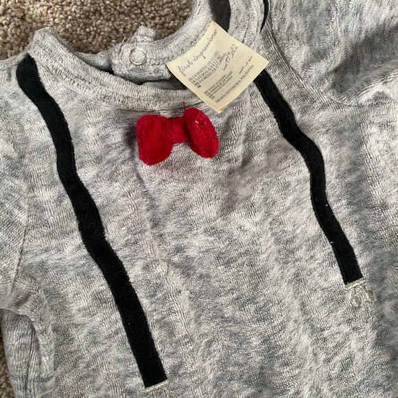 Baby boy super soft bow tie onesie - Picture 2 of 3